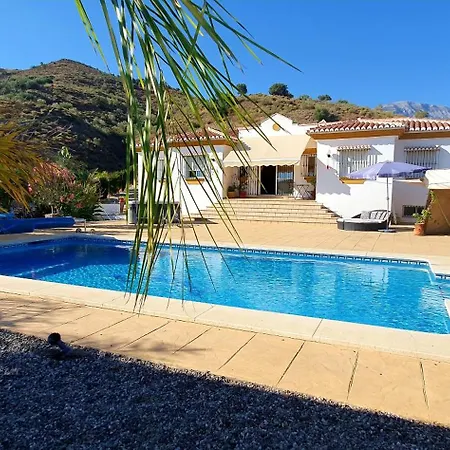 Marylou Villa *